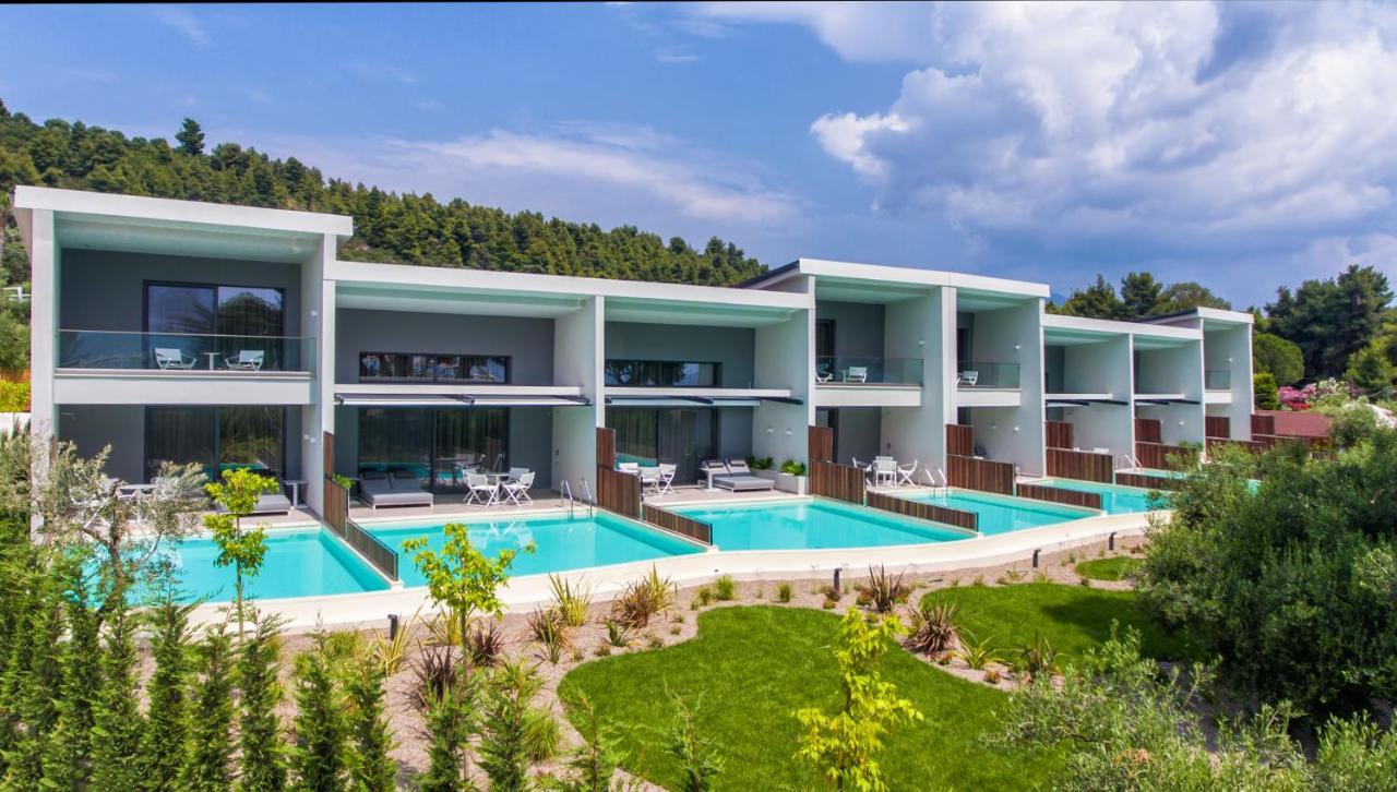 Lagomandra Luxury Suites With Private Pools Никити Екстериор снимка