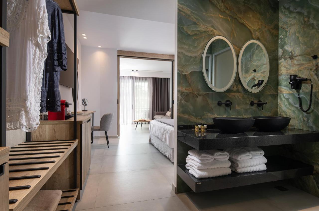Lagomandra Luxury Suites With Private Pools Никити Екстериор снимка